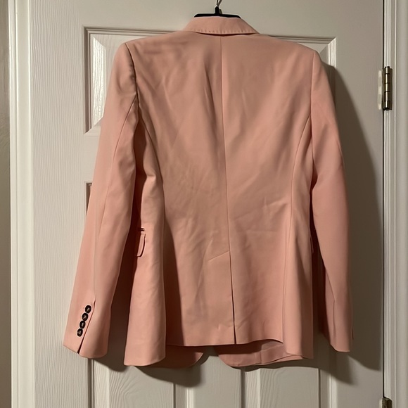 DKNY pink size 2 jacket with pockets. - Picture 5 of 7